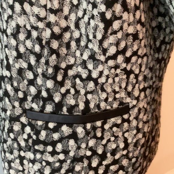 Lafayette 148 size 14 jacket - Picture 6 of 7